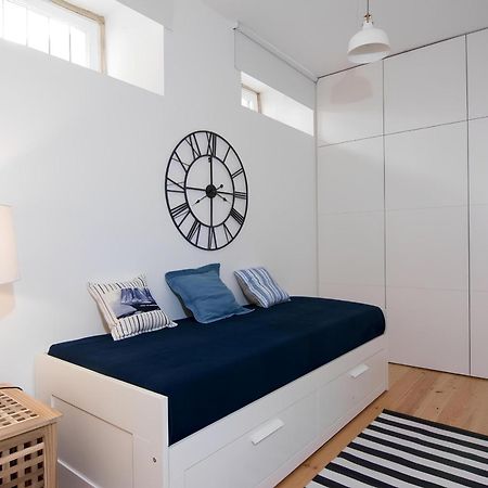 Casa Do Castelo 1- Work Or Relax In The Historic Heart Of Lisbon! Lägenhet Exteriör bild