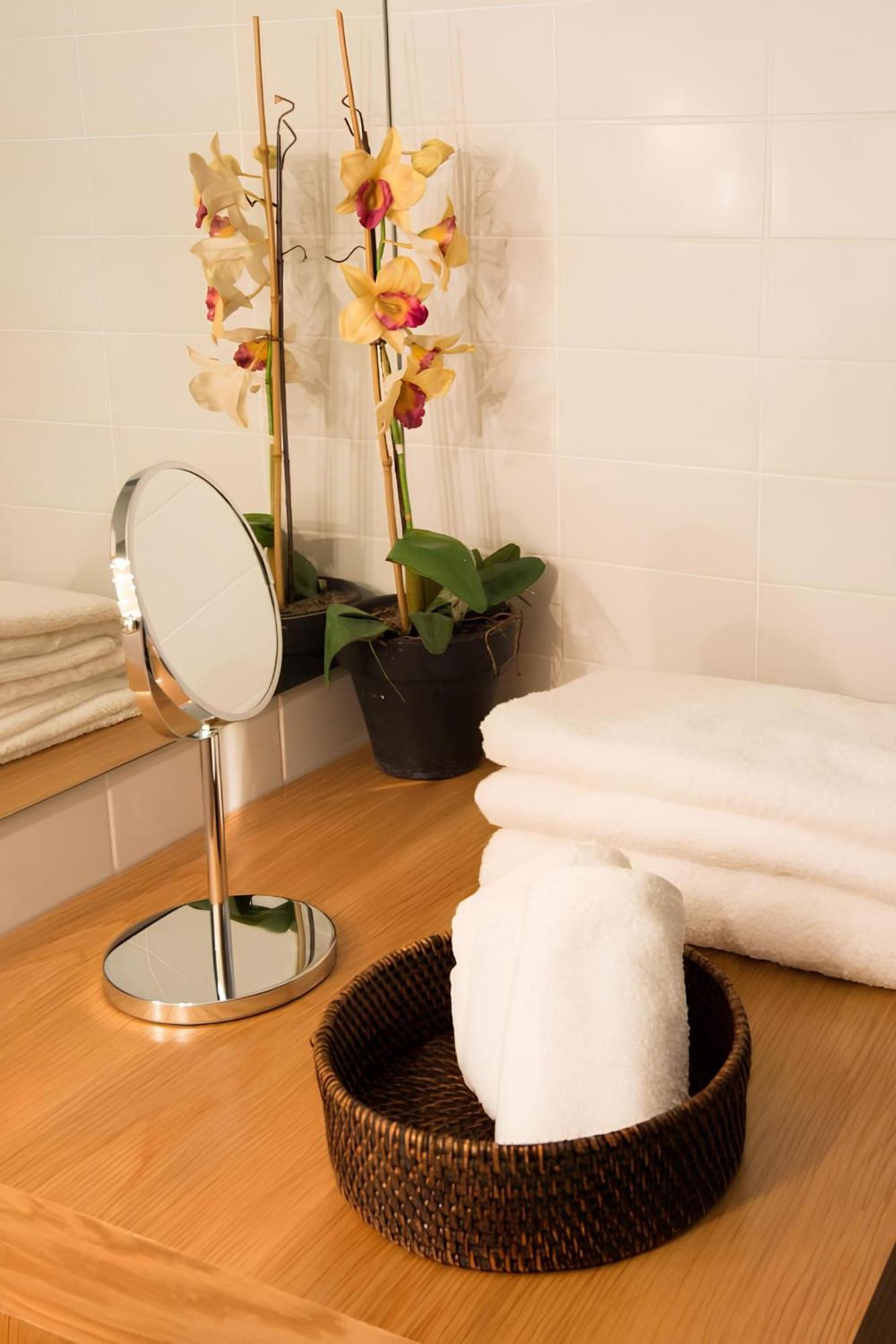 Casa Do Castelo 1- Work Or Relax In The Historic Heart Of Lisbon! Lägenhet Exteriör bild