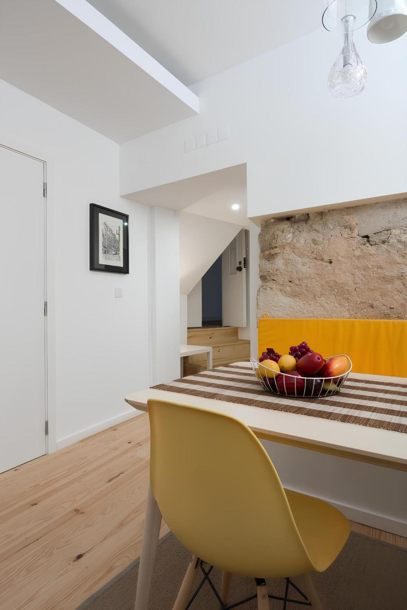 Casa Do Castelo 1- Work Or Relax In The Historic Heart Of Lisbon! Lägenhet Exteriör bild
